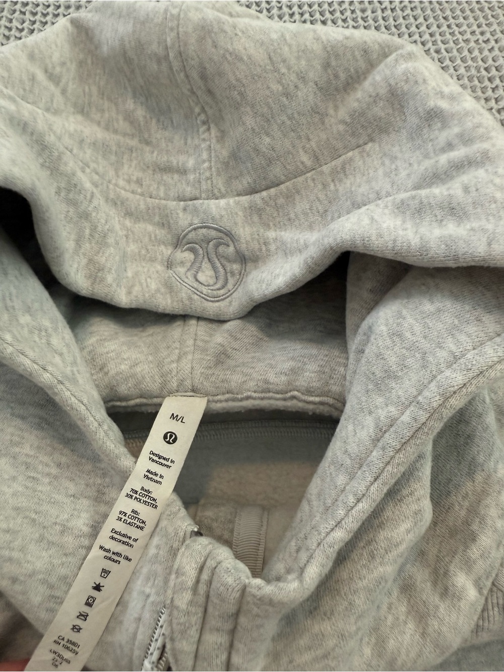 Lululemon scuba cropped hoodie- Heather Gray Half-Zip Hoodie - Picture 2 of 4